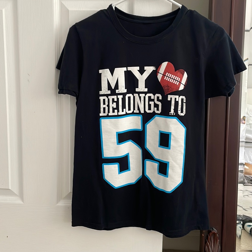 luke kuechly t shirt
